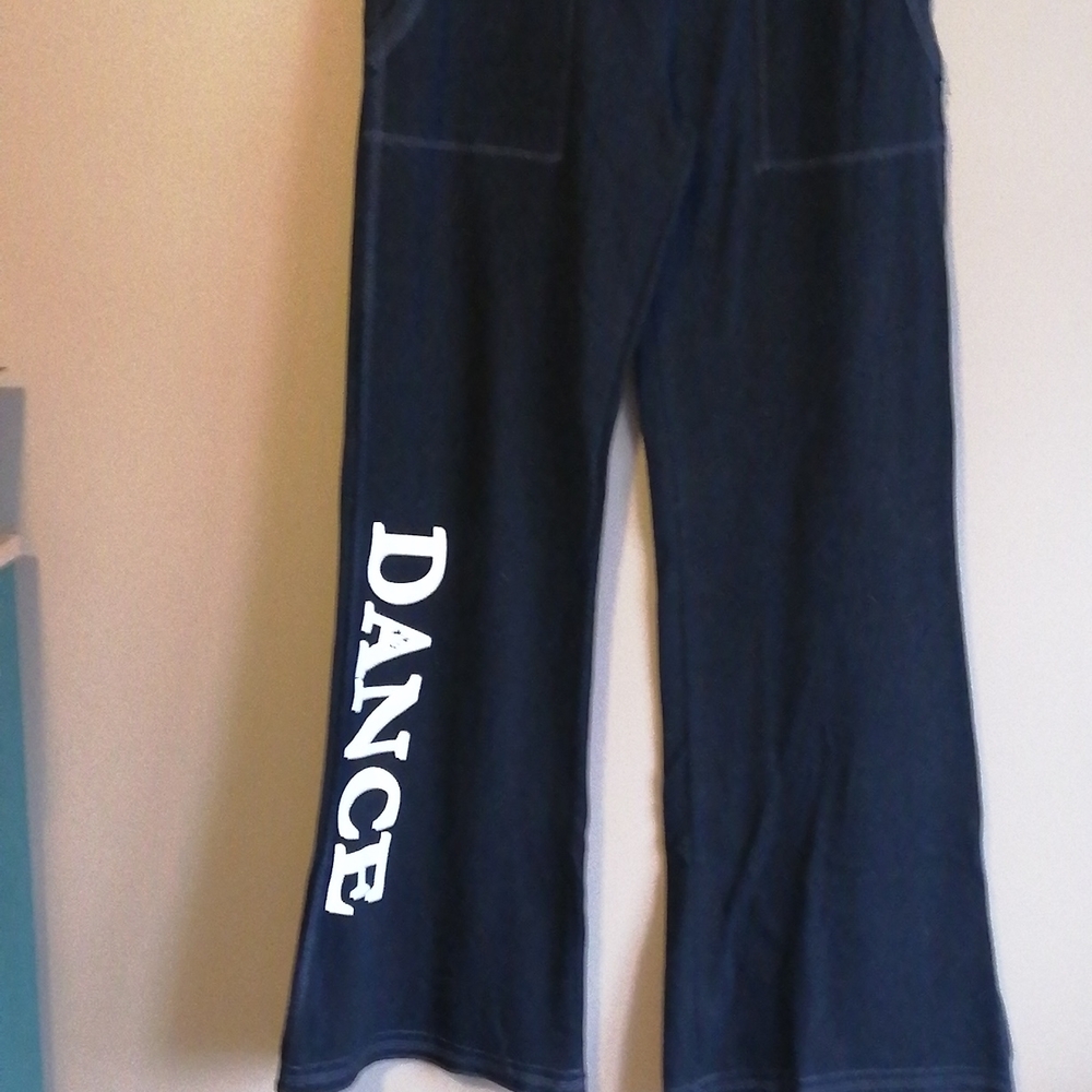 Dance warm up pants, wide leg bell bottom, sz med, Dance on leg